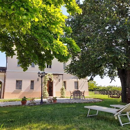 Villa Marietta Country House - Marche 蒙特玛佐里奥梅特 外观 照片