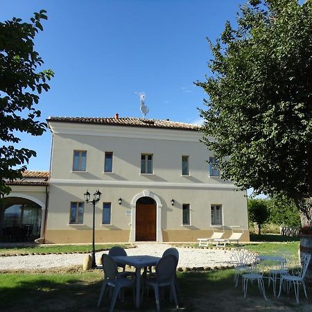 Villa Marietta Country House - Marche 蒙特玛佐里奥梅特 外观 照片
