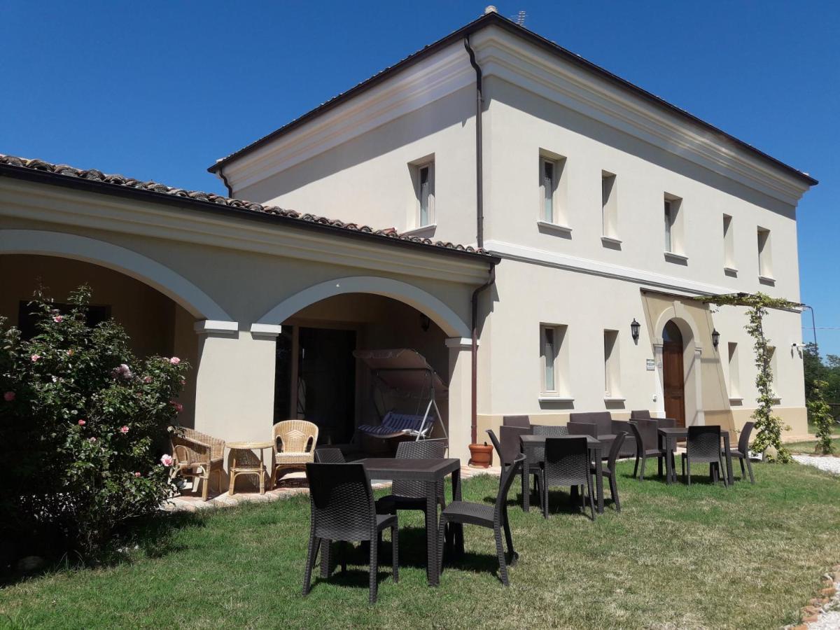 Villa Marietta Country House - Marche 蒙特玛佐里奥梅特 外观 照片