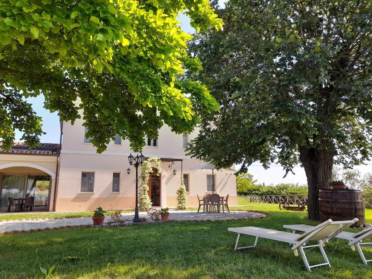 Villa Marietta Country House - Marche 蒙特玛佐里奥梅特 外观 照片