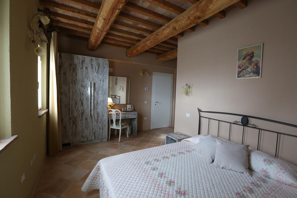 Villa Marietta Country House - Marche 蒙特玛佐里奥梅特 客房 照片