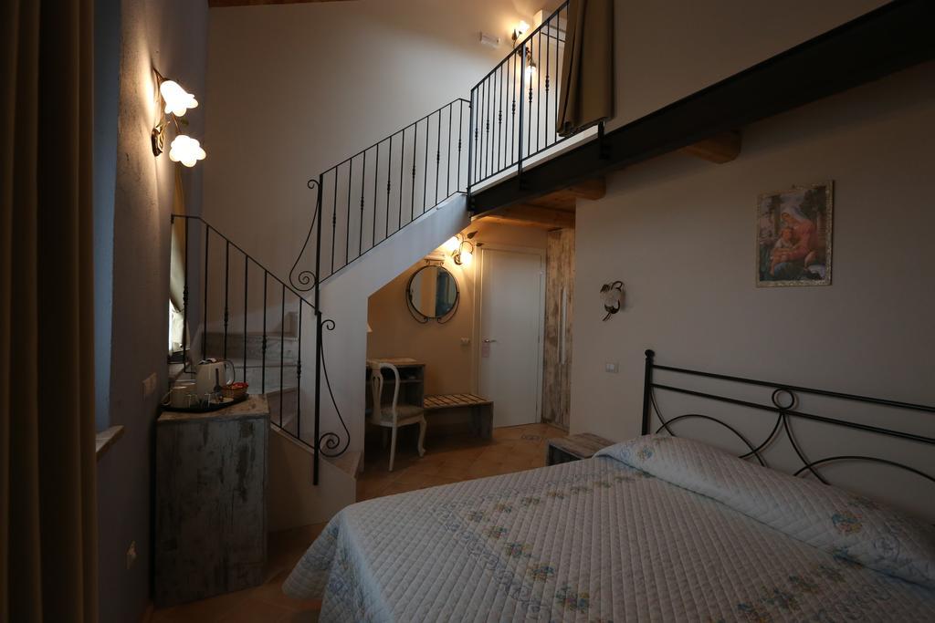 Villa Marietta Country House - Marche 蒙特玛佐里奥梅特 客房 照片