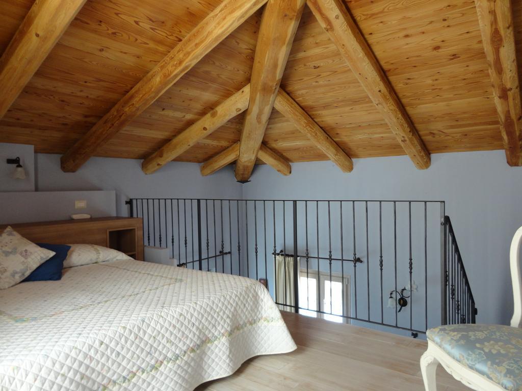 Villa Marietta Country House - Marche 蒙特玛佐里奥梅特 外观 照片
